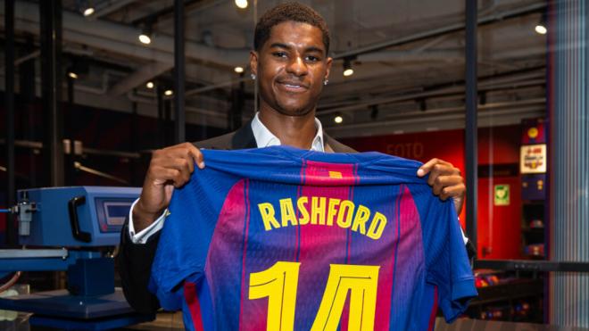 Marcus Rashford con su nueva camiseta del Barça (Redes Sociales)