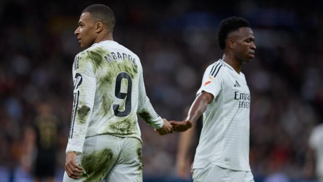 Vinicius exige al Real Madrid el mismo salario que Kylian Mbappé para  renovar