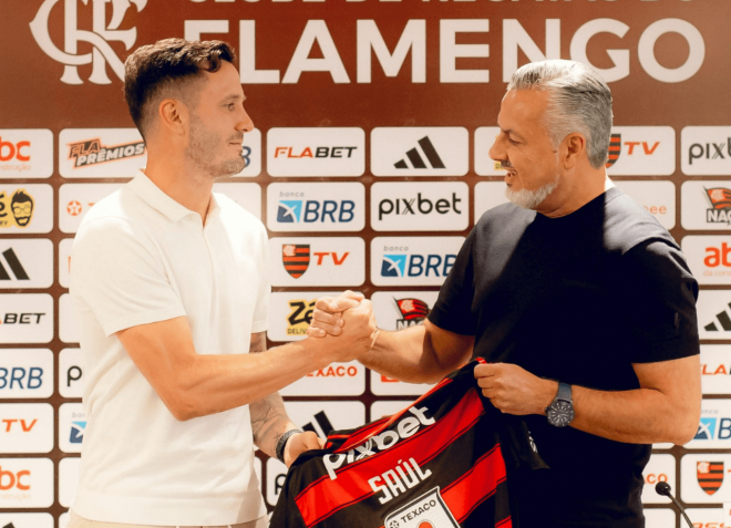 Saúl Ñíguez en su presentación. (Foto: Flamengo)
