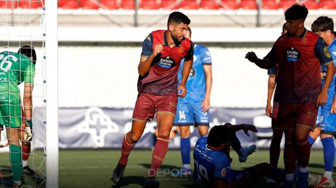 Zakaria celebra su gol ante el Ourense. (Foto: RCD)
