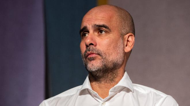 Pep Guardiola en una conferencia (Cordon Press)