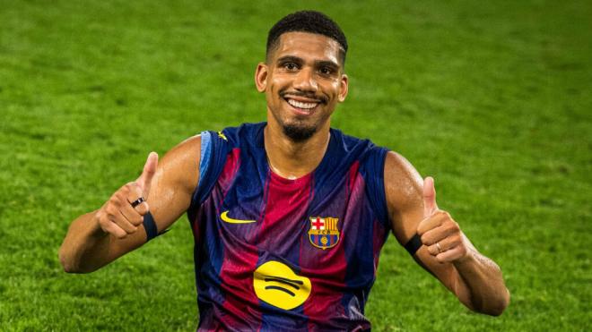 Ronald Araújo, en la pretemporada del FC Barcelona ('X' @FCBarcelona_es)