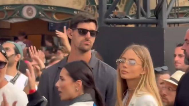 Thibaut Courtois vuelve a disfrutar de Tomorrowland un año más.