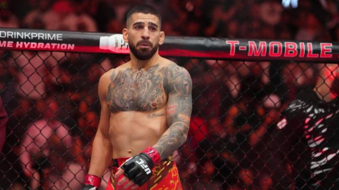 Ilia Topuria en un combate de la UFC (Cordon Press)