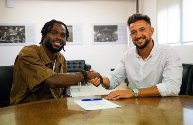 Goduine Koyalipou, nuevo jugador del Levante (Foto: LUD).