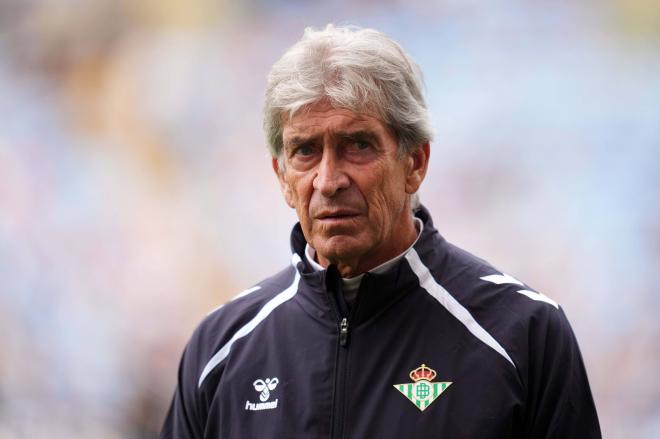 Manuel Pellegrini, ante el Coventry (Foto: Cordon Press).