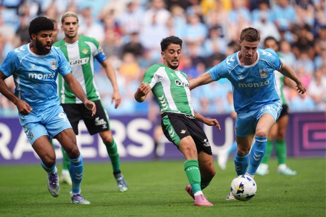 Pablo Fornals, ante el Coventry (Foto: Cordon Press).