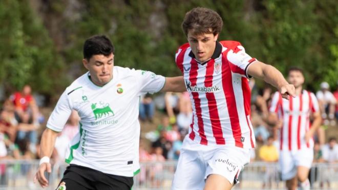 Unai Gómez, ante el Racing de Santander (Foto: Athletic Club).