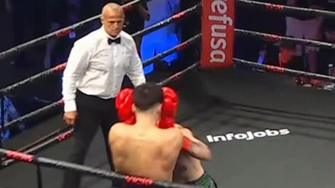 Combate de Viruzz vs Tomás Mazza en la Velada del Año 2025 (Foto: @ibaillanos)