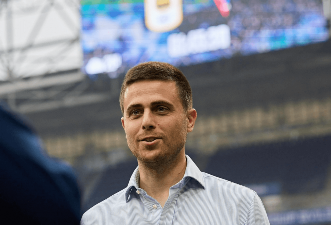 Alessio Lisci en el Carlos Tartiere. (Foto: CD Mirandés)