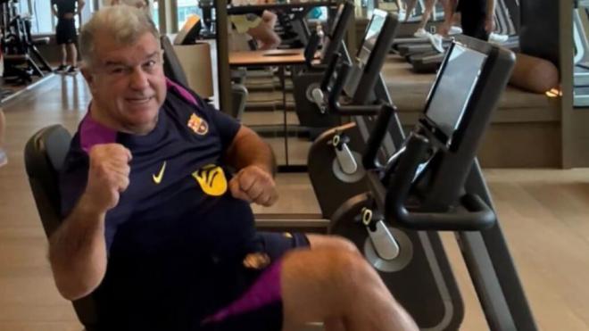 Joan Laporta entrenando (@enricmasip5)