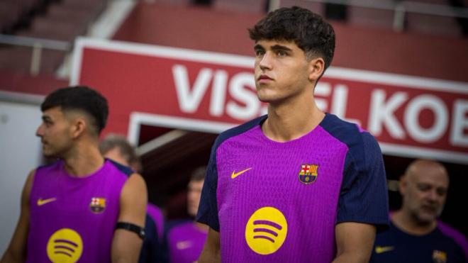 Pau Cubarsí en la pretemporada en Japón (Redes Sociales)