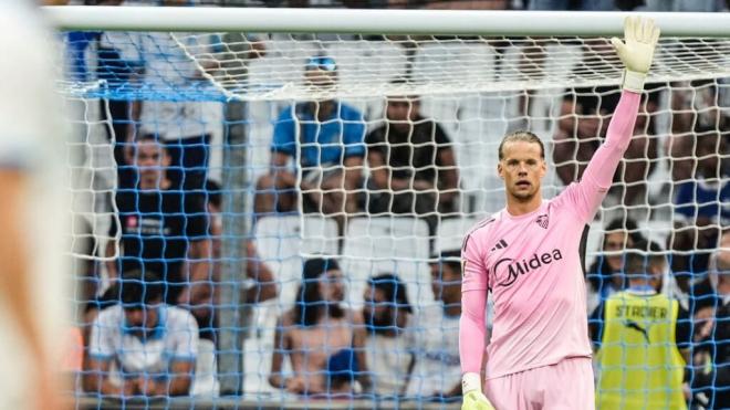 Orjan Nyland, ante el Marsella (Foto: SFC).