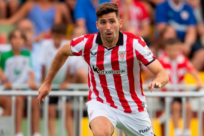 El lateral Jesús Areso en un partido amistoso (Foto: Athletic Club).