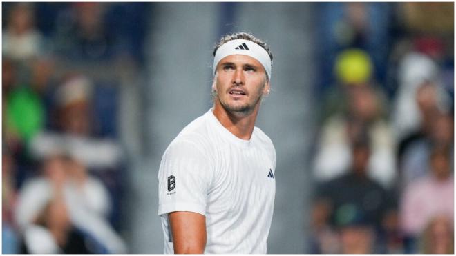 Alexander Zverev, en el partido frente a Francisco Cerundolo en Toronto. (Cordon Press)