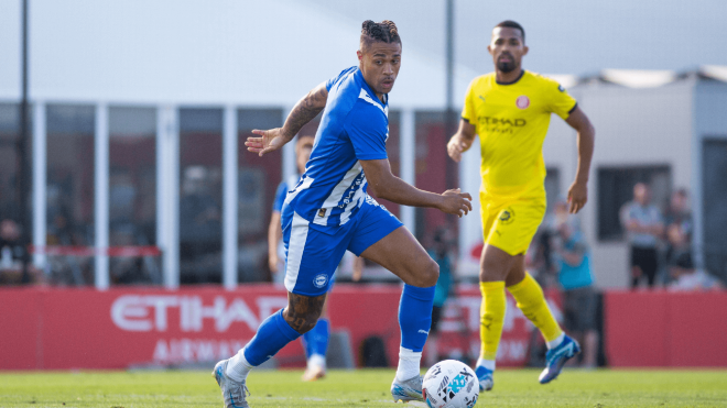 Mariano Díaz, en un partido de pretemporada con el Deportivo Alavés (Foto: DA).