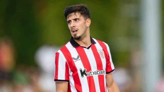 Nico Serrano, en un partido amistoso de la pretemporada (Foto: Athletic Club).