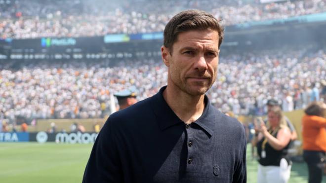 Xabi Alonso dirigiendo al Real Madrid (Cordon Press)
