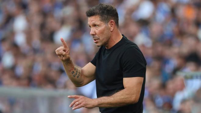 Diego Pablo Simeone durante el partido contra el Oporto (Fuente: Cordon Press)