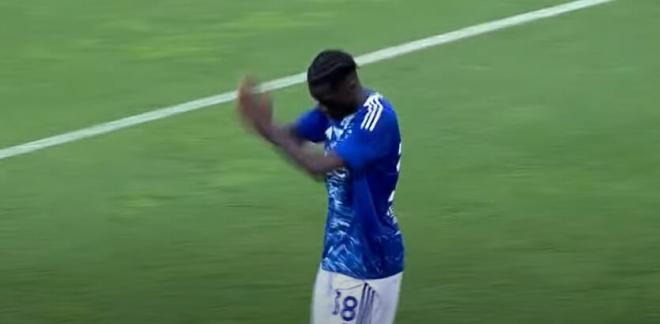Assane Diao pidió perdón a la afición del Betis
