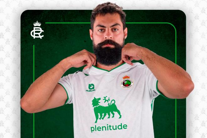 Asier Villalibre llega cedido por el Alavés al Racing de Santander (Foto: RRC).