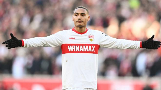 Enzo Millot con el Stuttgart (Fuente: Cordon Press)