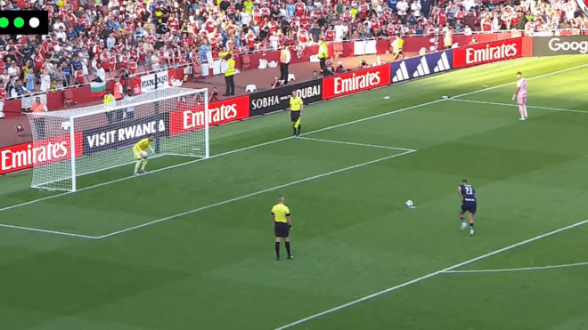 Maroan Sannadi, en los penaltis del Arsenal-Athletic.