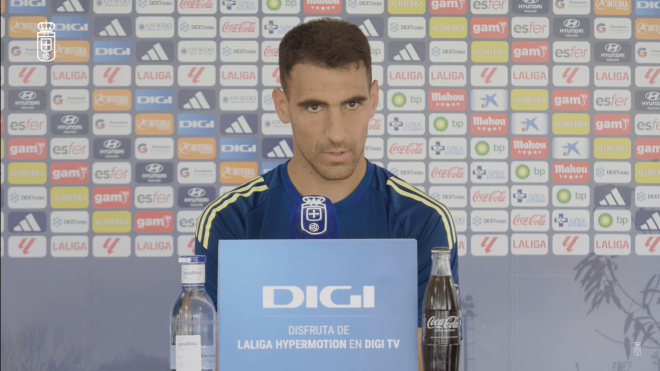 Dani Calvo, en rueda de prensa del Real Oviedo.