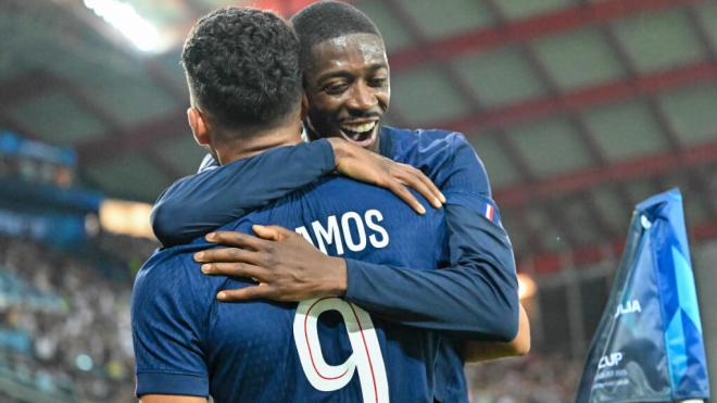 Gonçalo Ramos y Ousmane Dembélé celebran un gol ante el Totenham (Foto: EFE)
