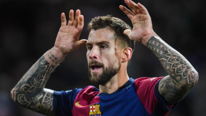 Iñigo Martínez durante un partido con el FC Barcelona (Fuente: Cordon Press)
