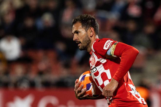 Cristhian Stuani celebra un gol. (Foto: Cordon Press)