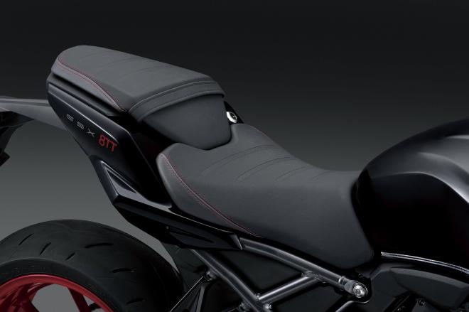 La Suzuki GSX-8TT.