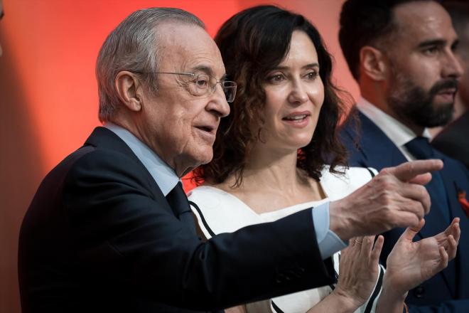 Florentino Pérez, junto a Isabel Díaz Ayuso, en un acto institucional (Europa Press)
