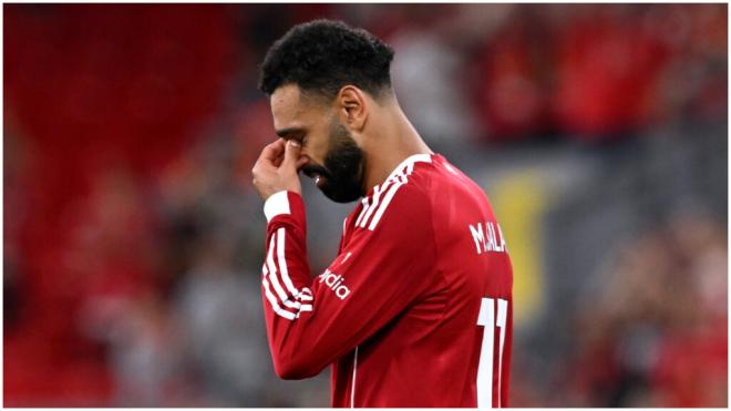 Salah se emociona en el homenaje a Diogo Jota. (@premierleague)