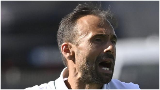 Hugo Oliveira, entrenador del Famalicão. (@FCF1931_Oficial)
