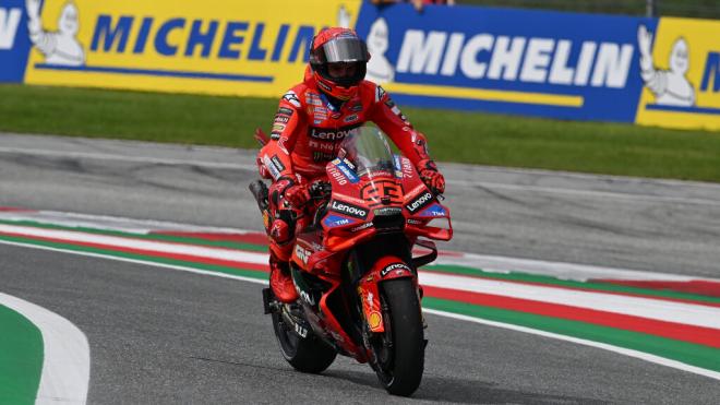 Marc Márquez, ganando la 'sprint' de Austria (Foto: Michelin).