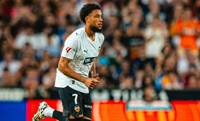 Arnaut Danjuma debutó en el Valencia CF en Mestalla (Foto: Valencia CF)