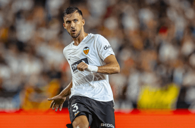 Copete ante la Real Sociedad (Foto: Valencia CF)