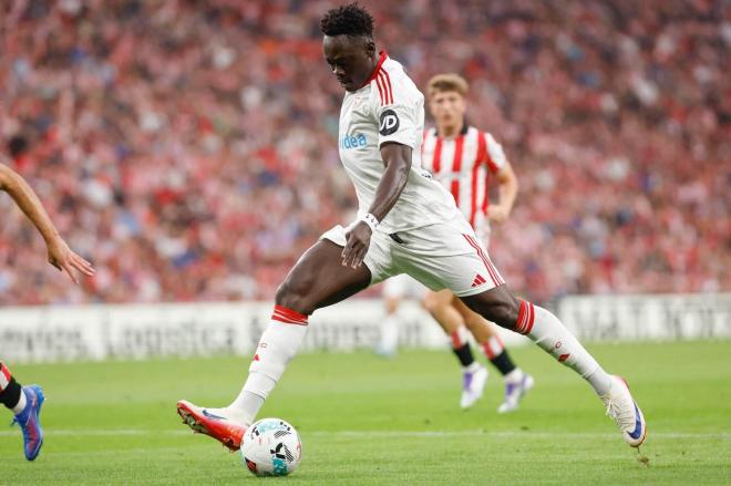 Akor Adams, ante el Athletic (Foto: EFE)
