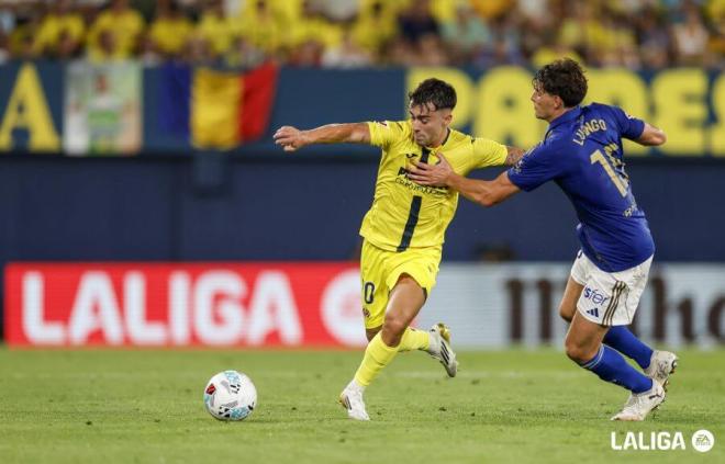 Oier Luengo ante el Villarreal. (Foto: LALIGA)