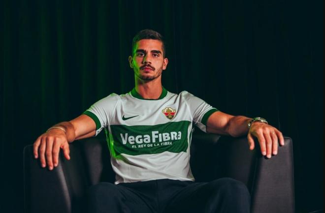 André Silva, nuevo jugador del Elche (Foto: Elche).