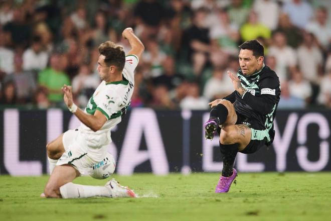 Chimy Ávila, ante el Elche (Foto: Europa Press)