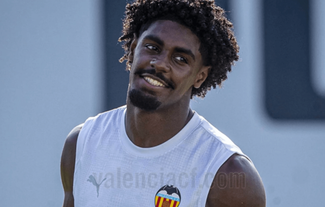 Thierry Rendall (Foto: Valencia CF)