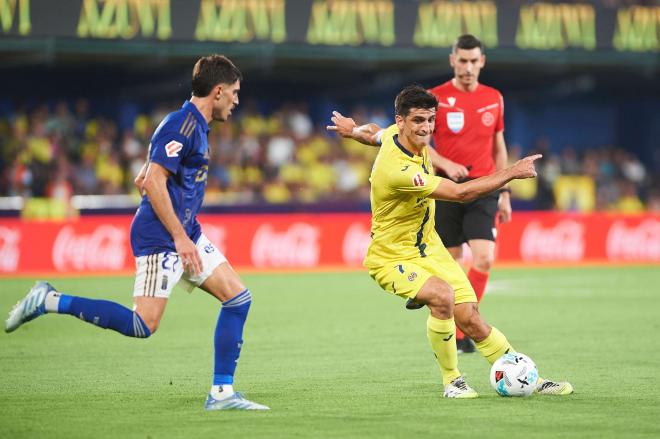 Gerard Moreno, durante el Real Oviedo-Villarreal (Foto: Cordon Press).