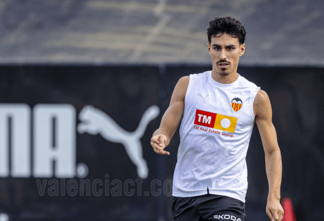 André Almeida entrena (Foto: Valencia CF)