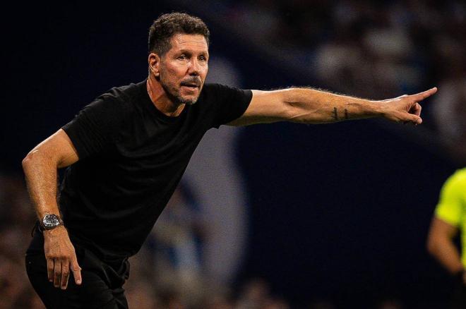 Simeone en un partido de LALIGA (Cordon Press)