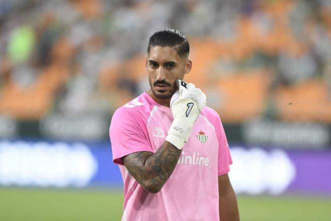 Álvaro Valles, con el Betis (Foto: Kiko Hurtado)