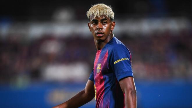 Lamine Yamal en un partido del FC Barcelona (Cordon Press)