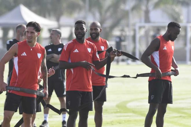 Iheanacho, en el entrenamiento de este sábado (Foto: Kiko Hurtado).
