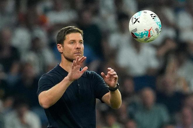Xabi Alonso, en su debut ante Osasuna (Cordon Press)